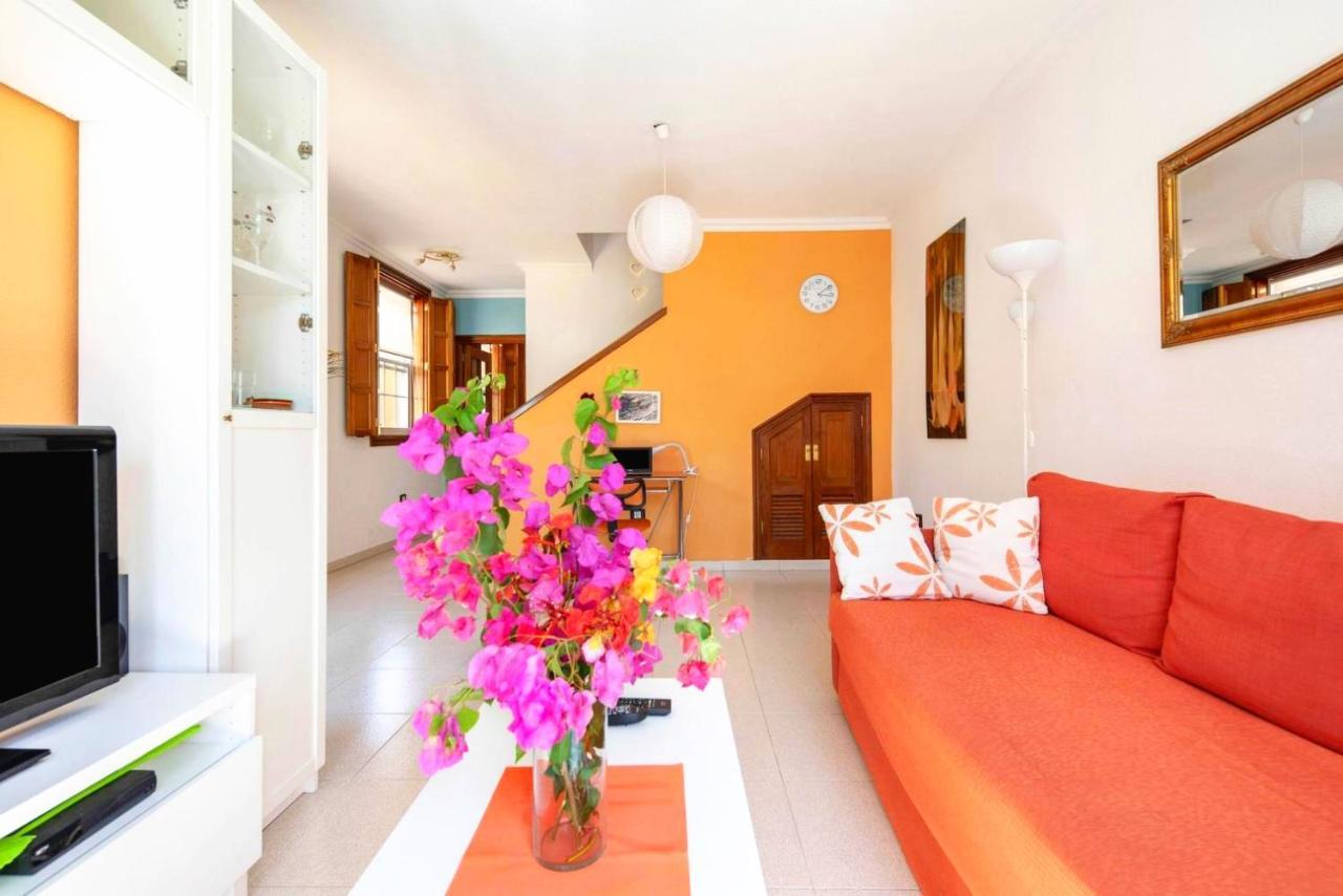 Remarkable 2-Bed House In Arona 阿罗纳 外观 照片