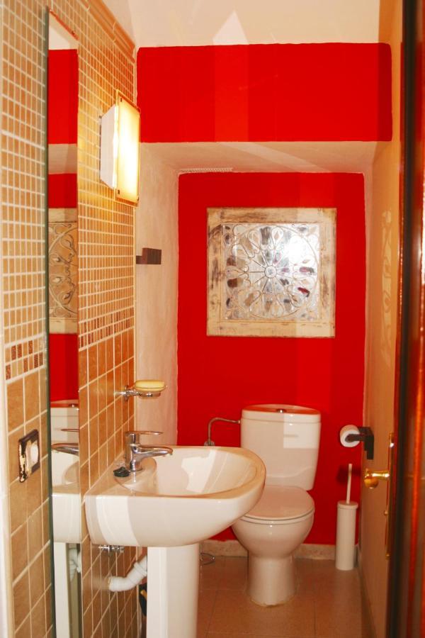 Remarkable 2-Bed House In Arona 阿罗纳 外观 照片