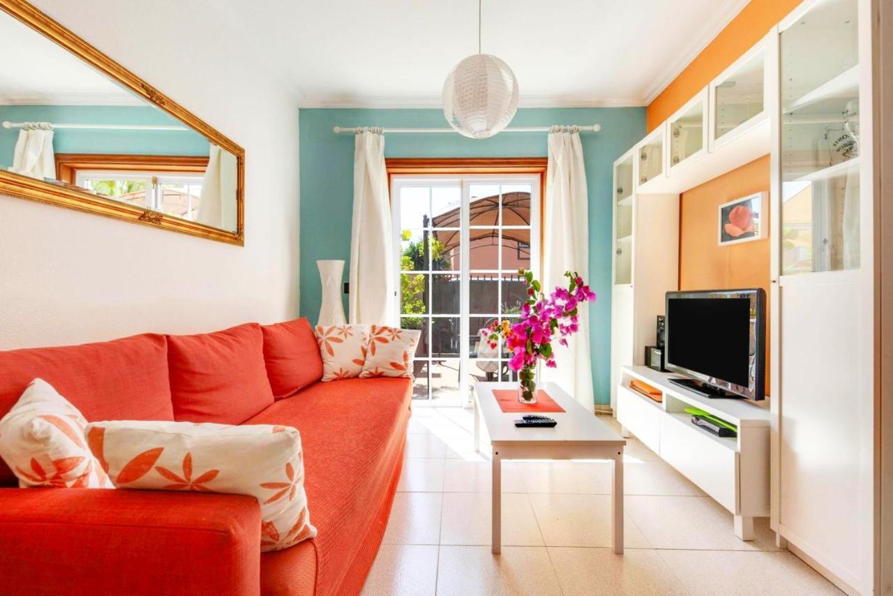 Remarkable 2-Bed House In Arona 阿罗纳 外观 照片